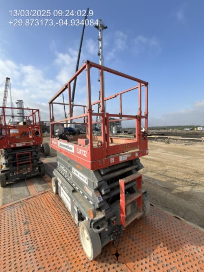 2021 SKYJACK SJ4732