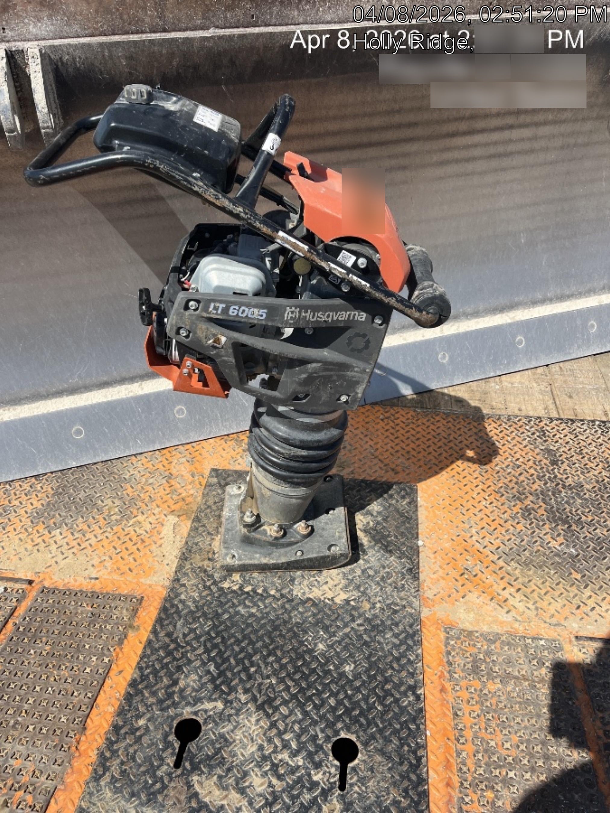 2025 HUSQVARNA LT6005