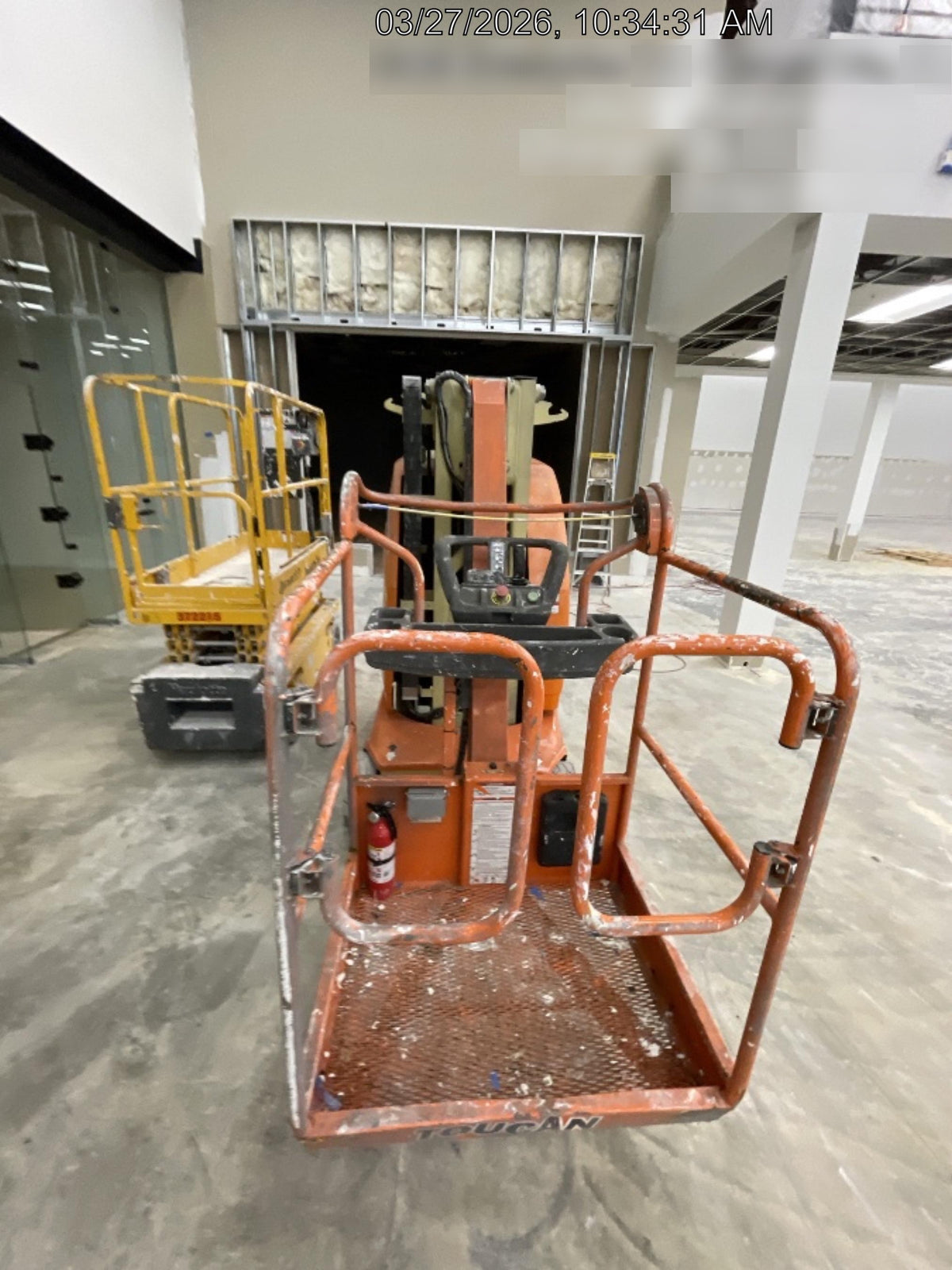 2022 JLG 26E