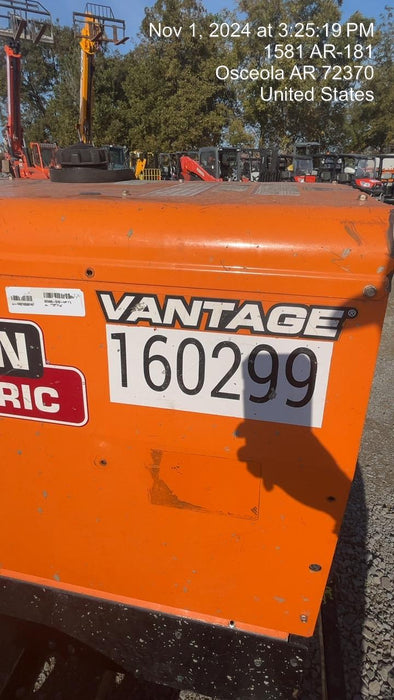 2021 Lincoln Electric Vantage 322 Vantage 322 Ready Pak 3 w/ Decals, ORANGE (includes trailer, cable rack, fender light kit) NO Telematics