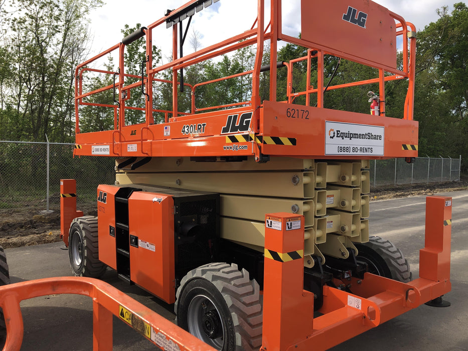 2020 JLG 430LRT