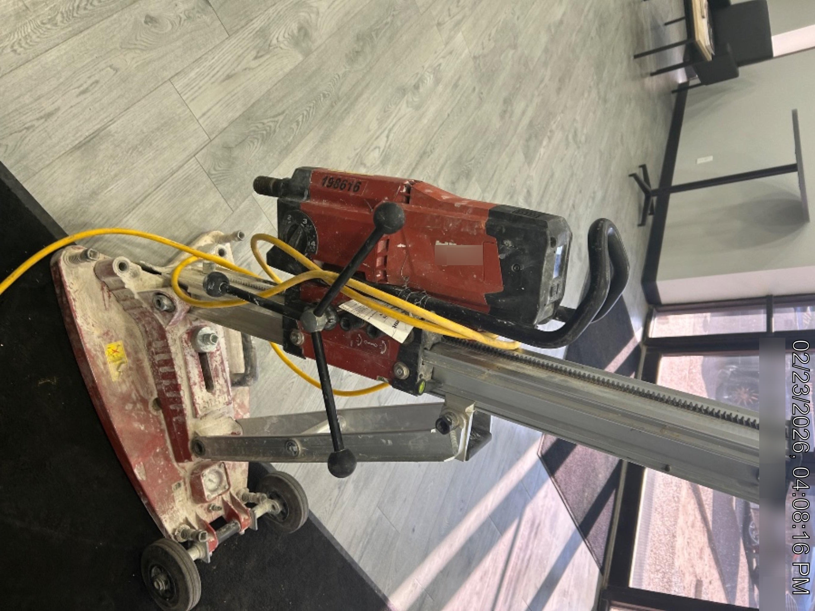 2022 HILTI DD250E