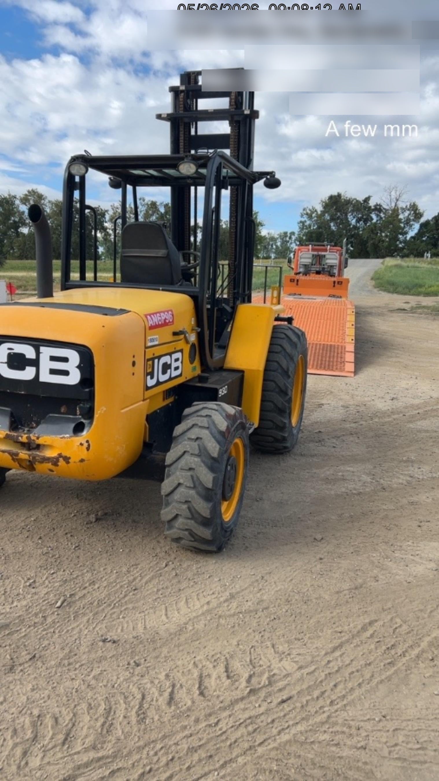 2021 JCB 930-4