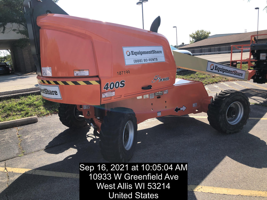 2020 JLG 400S