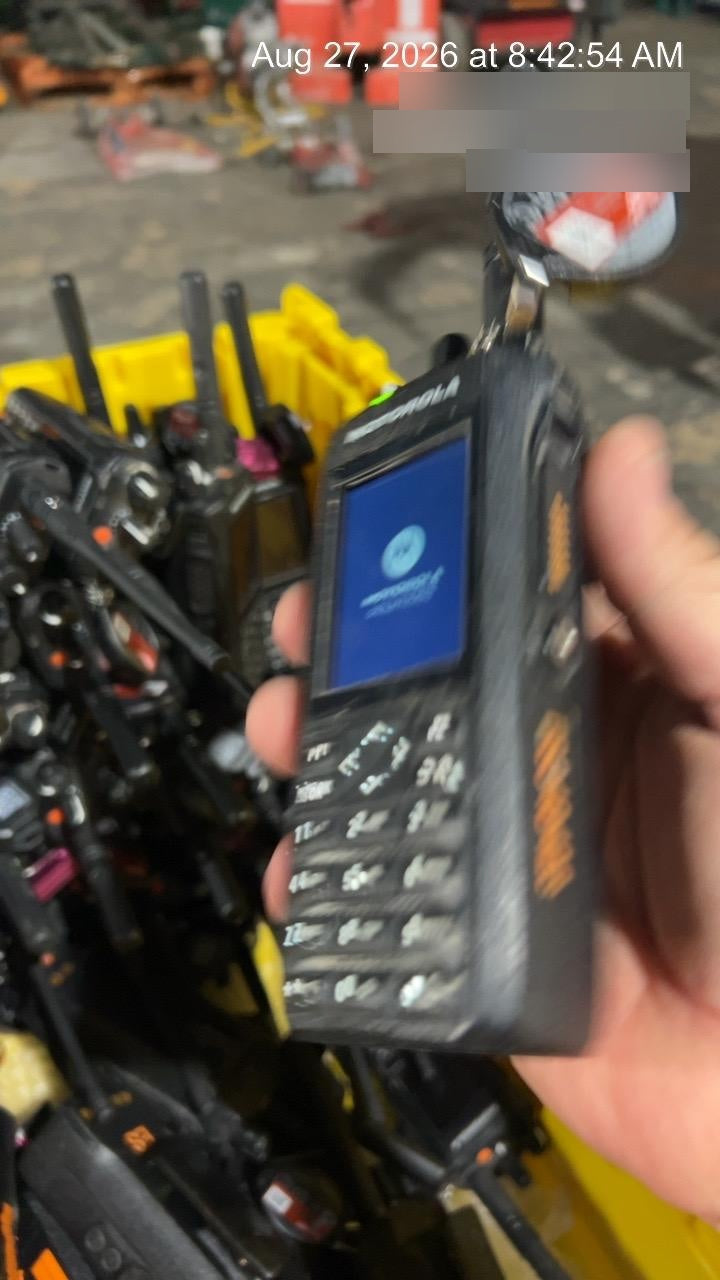 2023 MOTOROLA R7 DISPLAY