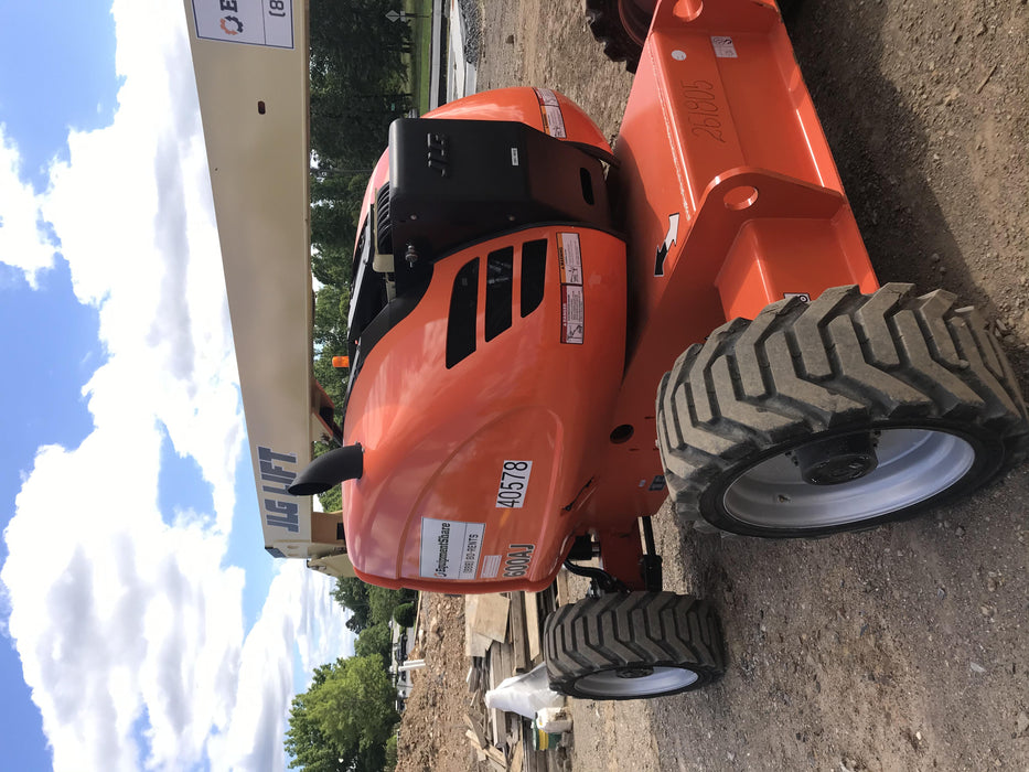 2019 JLG 600AJ