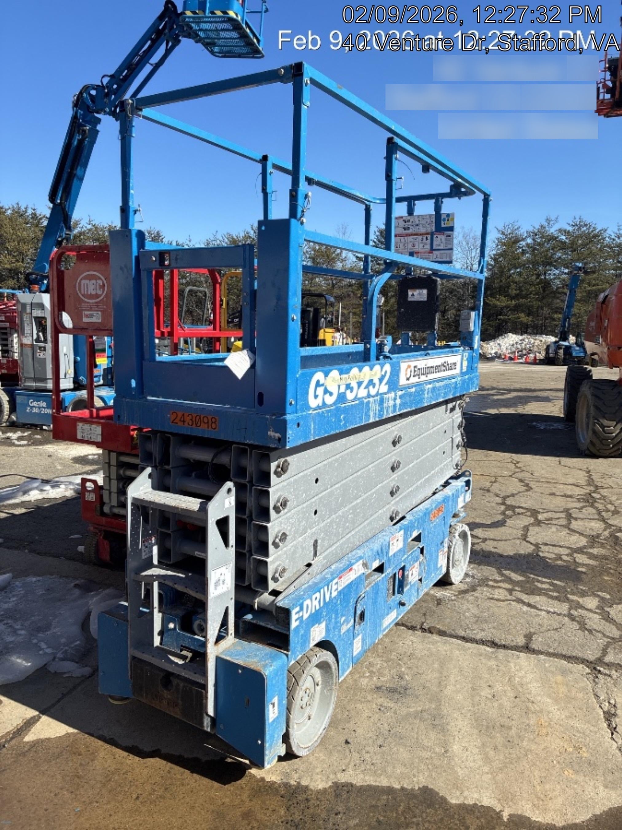 2022 GENIE GS-3232