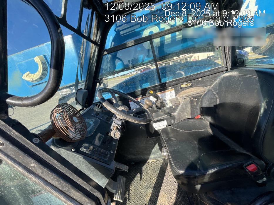 2019 Genie GTH-844 Genie GTH-844 w/Enclosed Cab w/HVAC, Work Lights, Solid Tires, Beacon, 60" Carriage and Forks