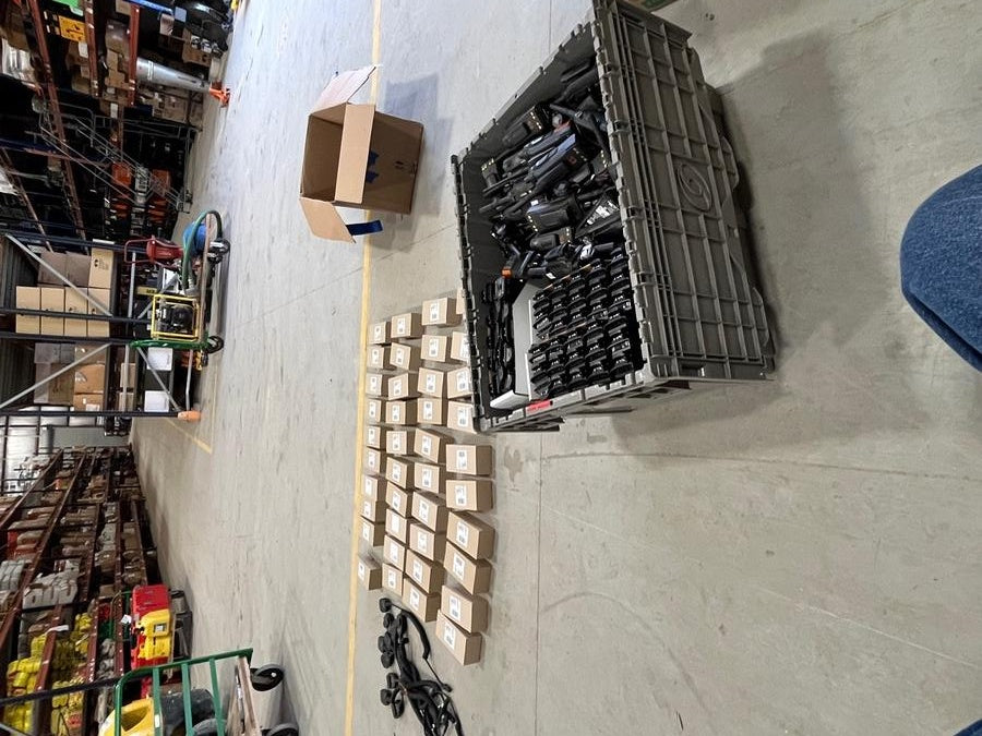 2025 MOTOROLA R7 DISPLAY