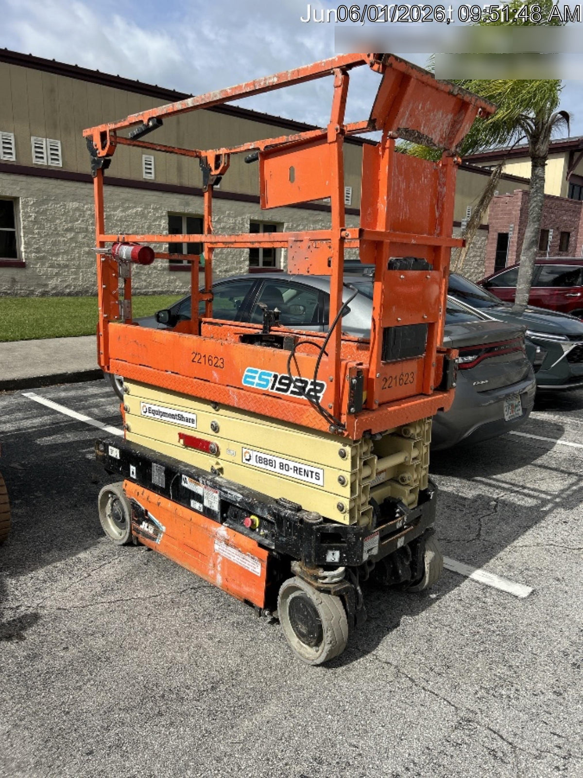 2022 JLG ES1932