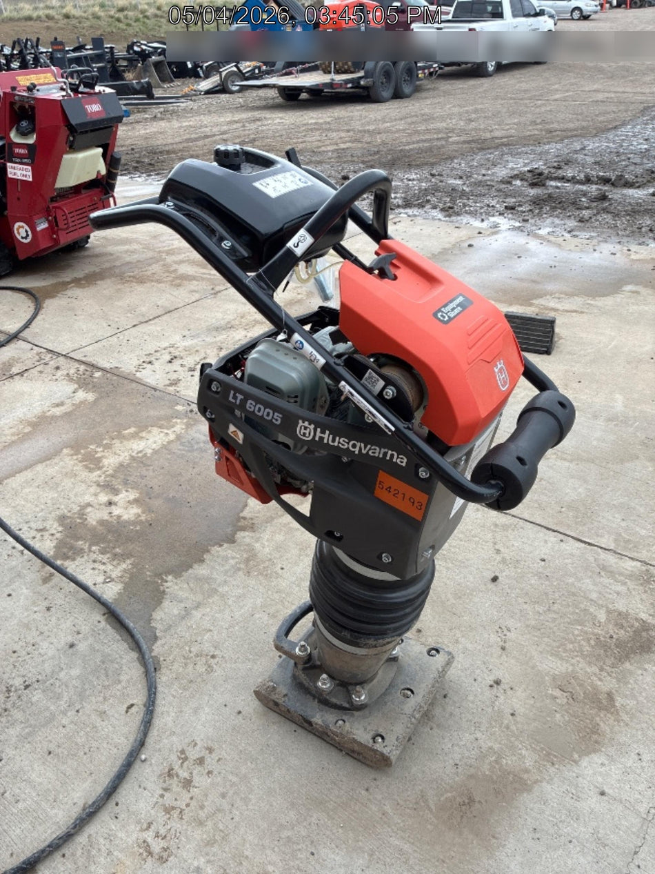 2025 HUSQVARNA LT6005