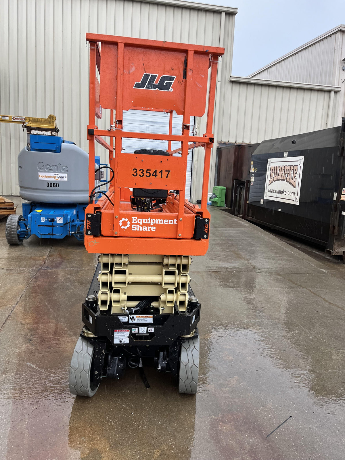 2023 JLG ES2632