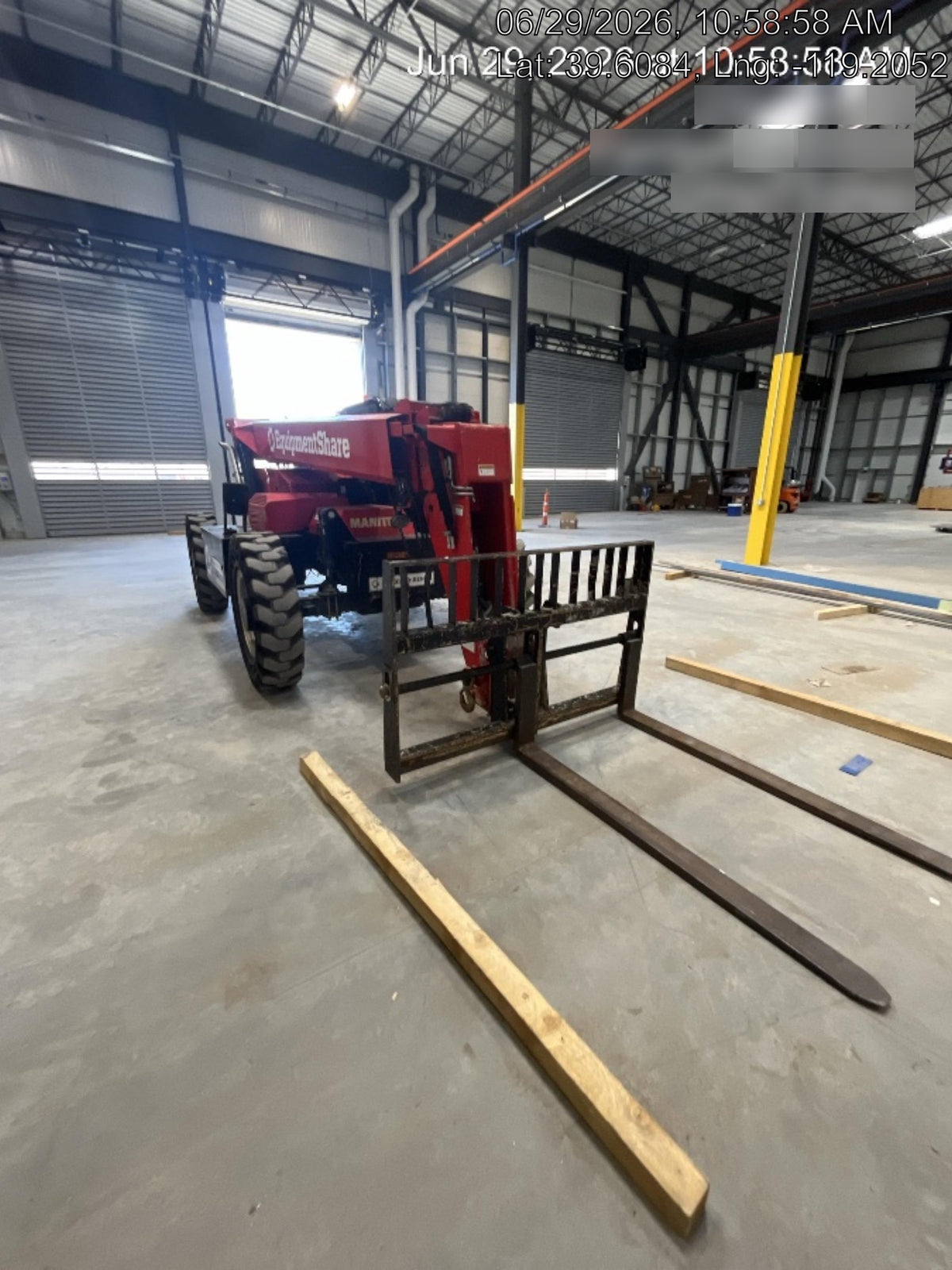 2020 Manitou MTA8044 Cab/Heat/Air, Solid Tires, Work Lights, Beacon, Aux Hydraulics, Back up Alarm, Lifting Eye, Mirrors, ES Keypad