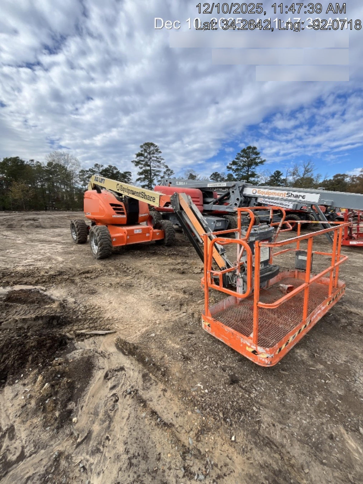 2022 JLG 600AJ