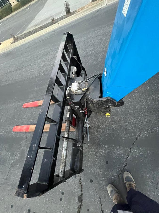 2021 GENIE 72" Swing Carriage - Genie