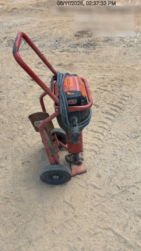 2020 HILTI TE 3000-AVR