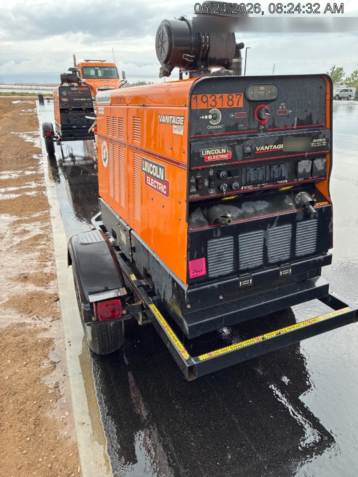 2021 Lincoln Electric Vantage 549X Ready Pak 3, ORANGE (includes trailer, cable rack, fender light kit)