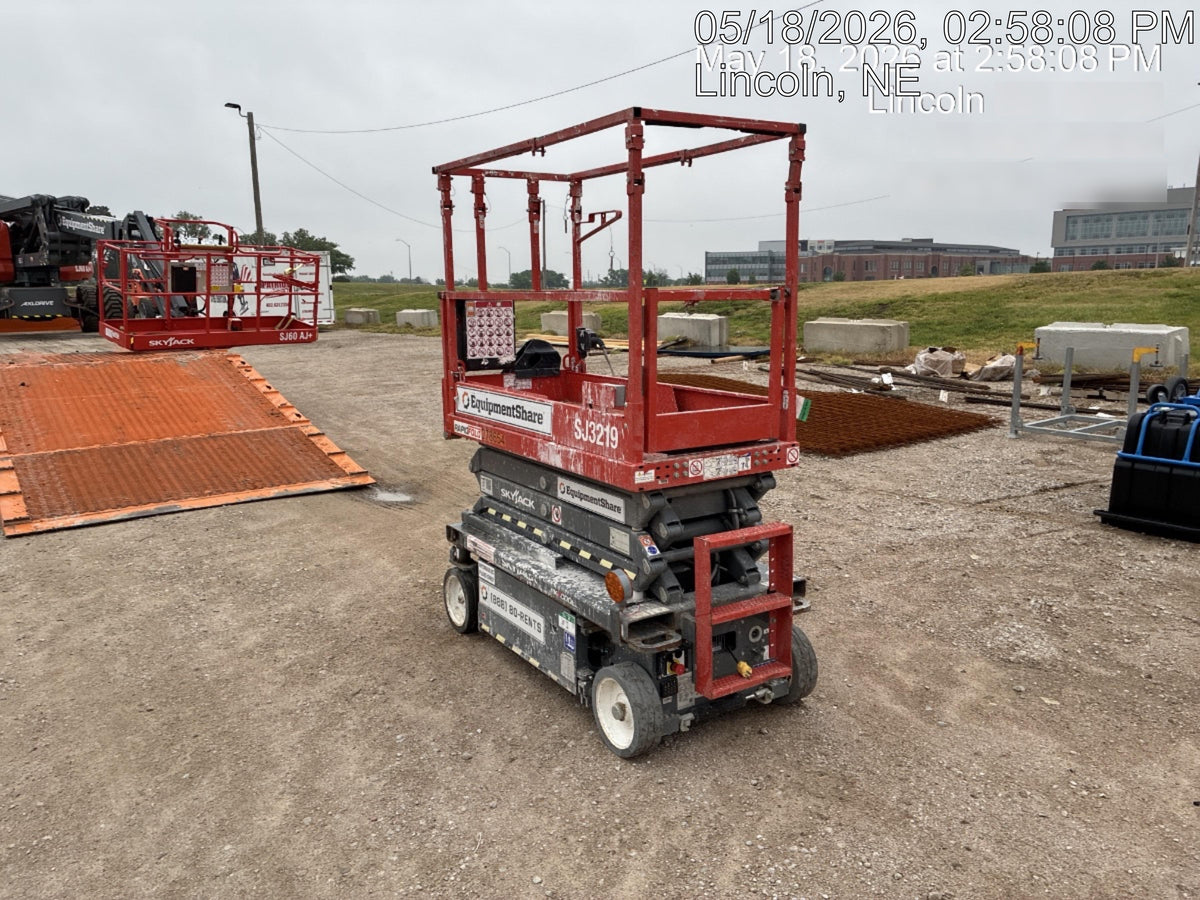 2023 SKYJACK SJ3219