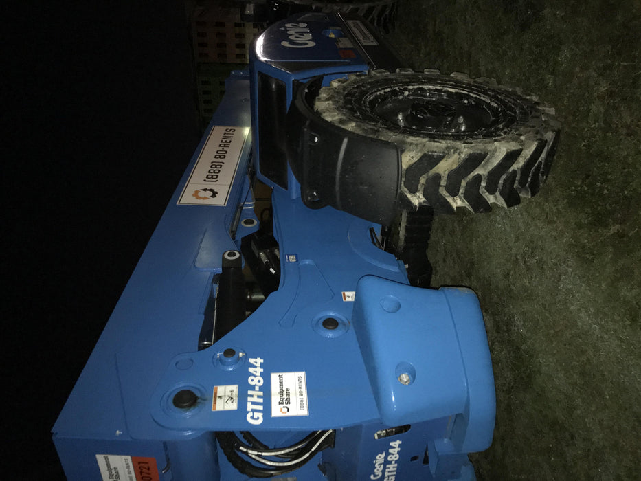 2019 GENIE GTH-844