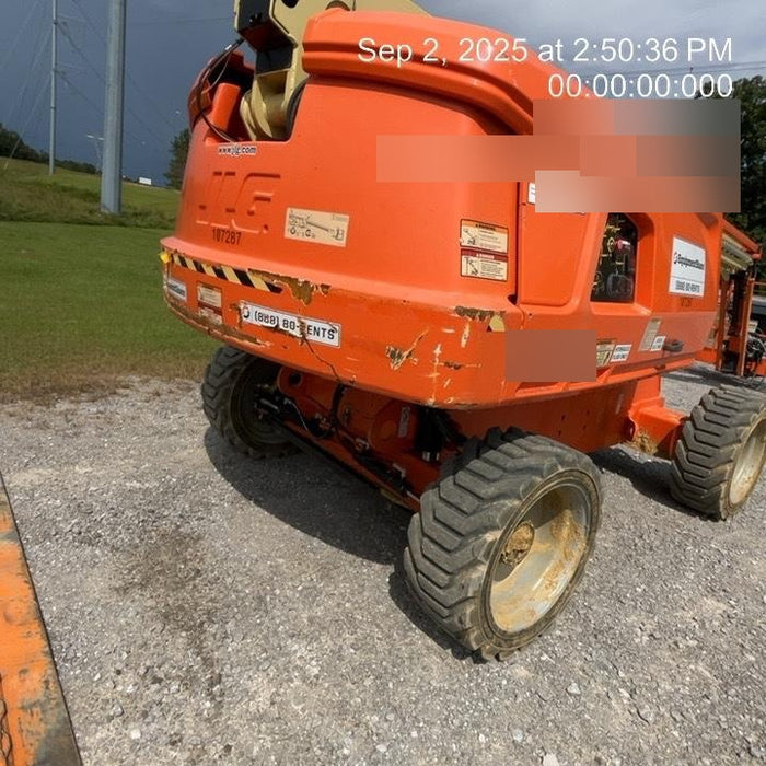 2020 JLG 660SJ