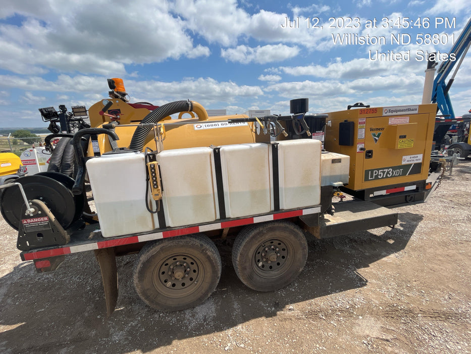 2023 Vac-Tron LP573XDT T4 Koehler Diesel Engine, 500 Gallon Debris Tank, x2 100 Gallon Water Tanks