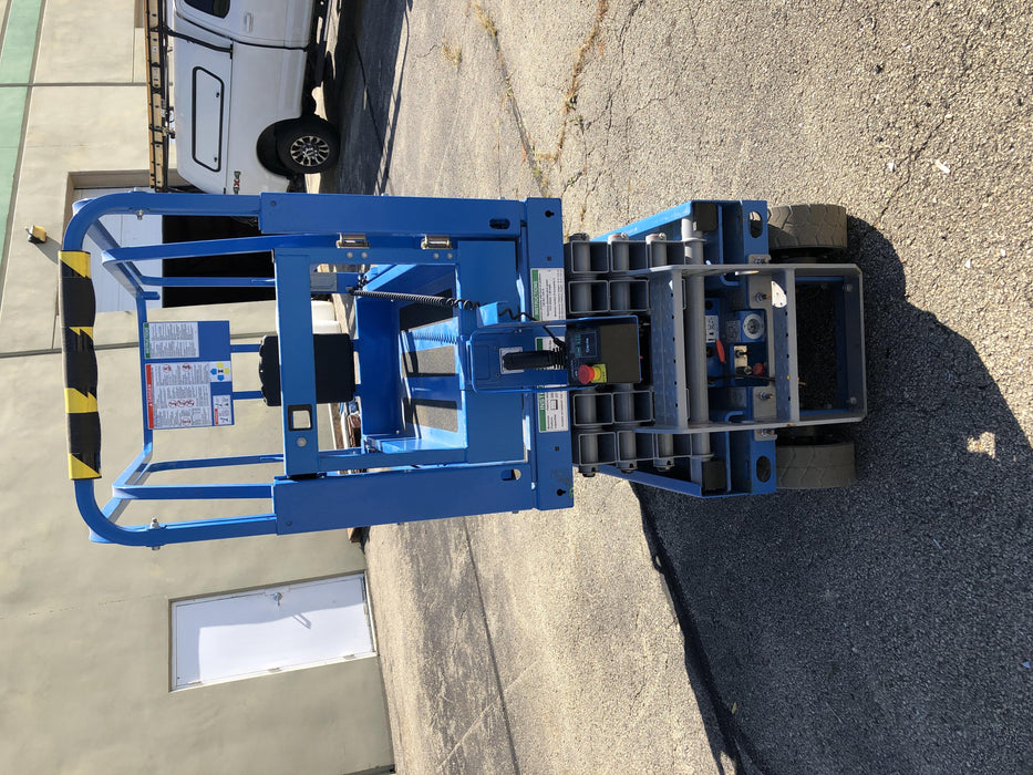 2020 Genie GS-1930 Solid Non Marking Tires, Beacon, Folding rails with half height swing gate