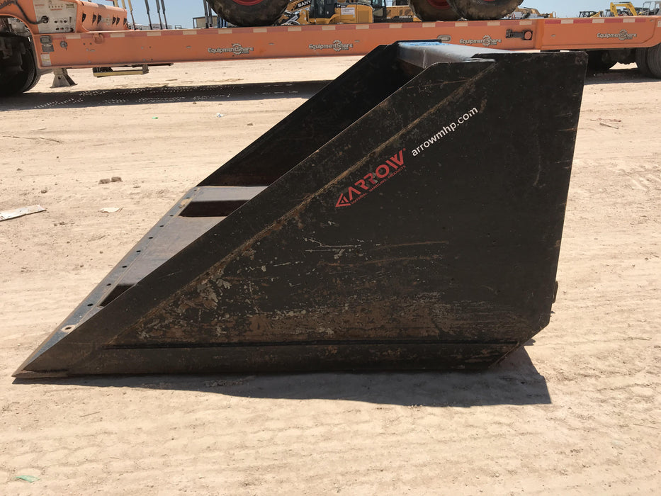 2019 ARROW MATERIAL HANDLING Dump Hopper