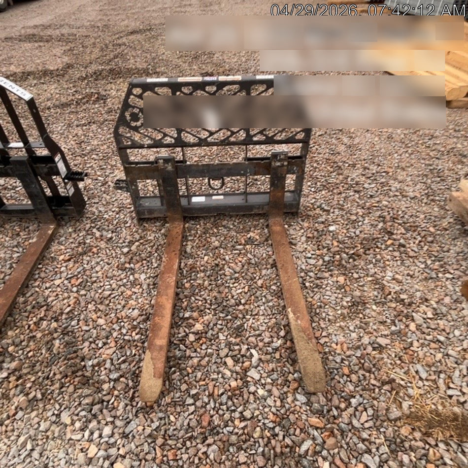 2025 PALADIN 48" Pallet Forks - Paladin