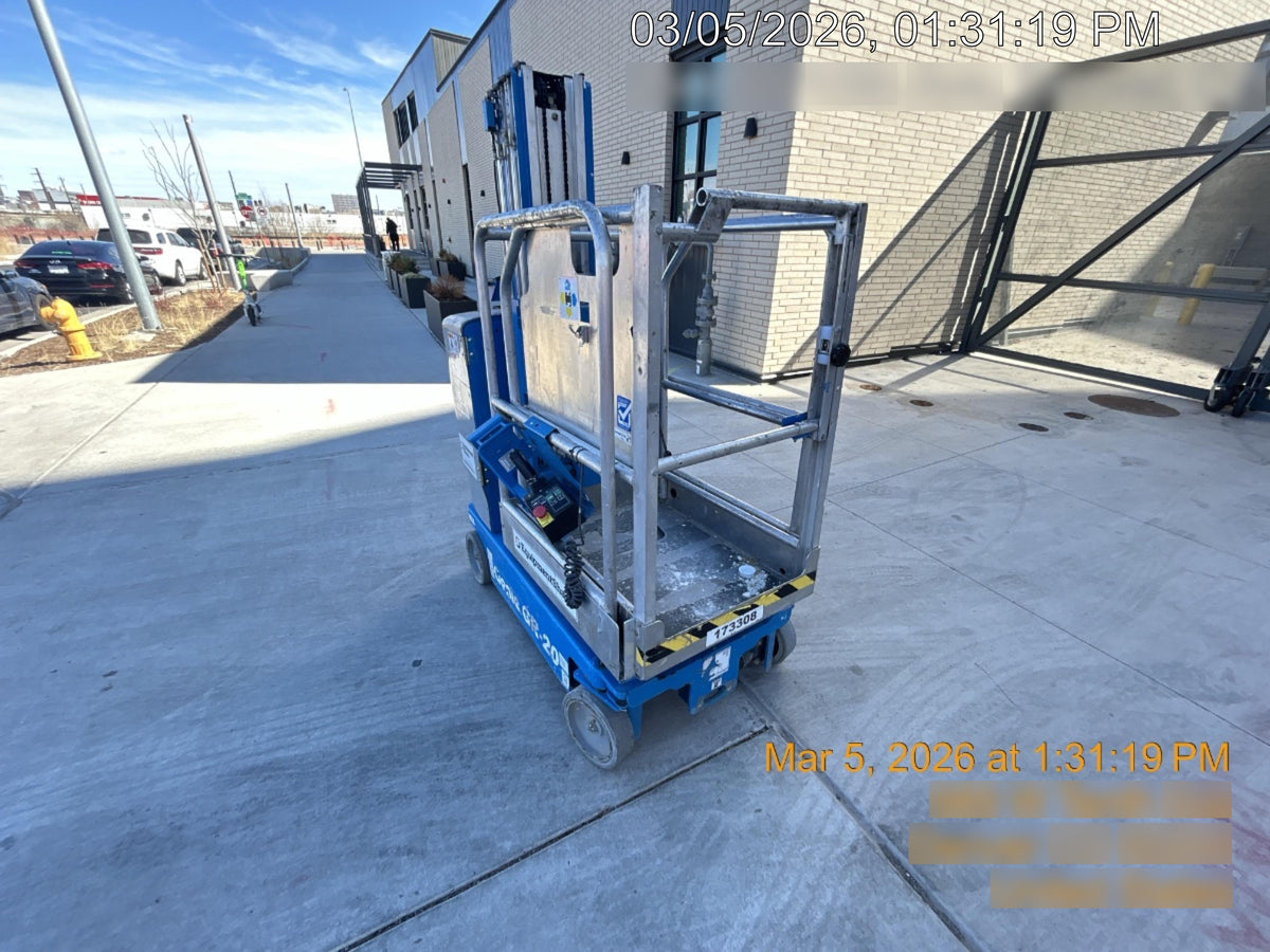 2021 GENIE GR-20