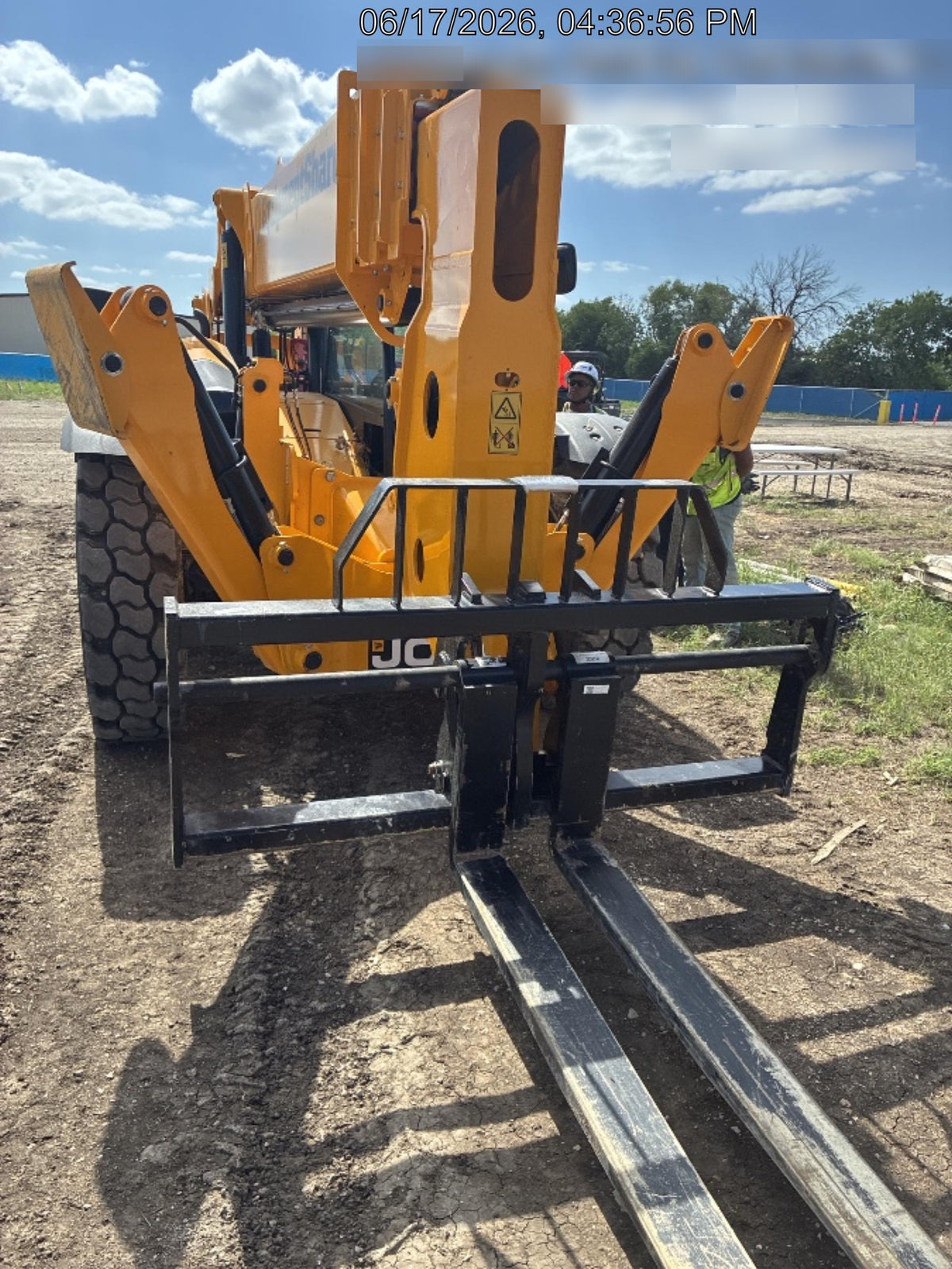 2026 JCB 512-56