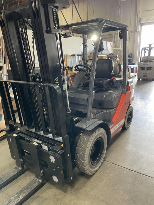 2022 TOYOTA 50-8FGU25