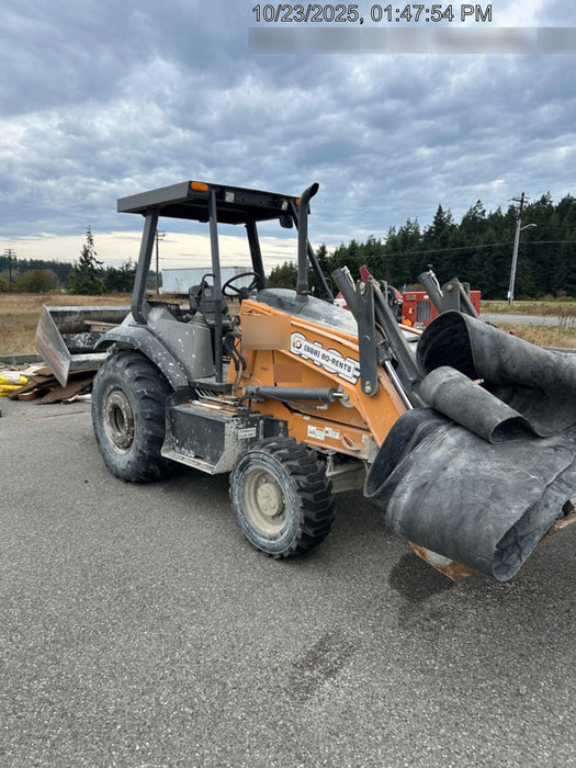 2019 Case 570N EP Canopy, 4WD, GP Front Bucket, Dual Tilt Cylinder, 84" Box Blade w/ Scarifier, Wheel Weights, Beacon