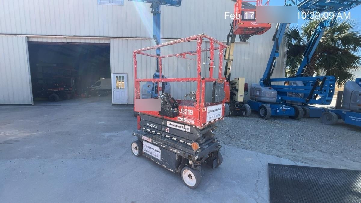 2023 SKYJACK SJ3219