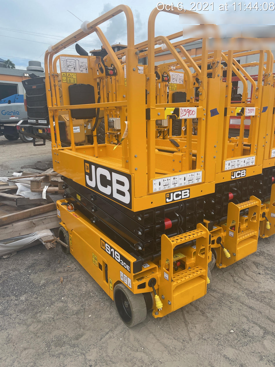 2021 JCB S1930E