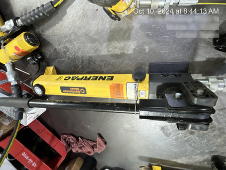 2022 ENERPAC P392