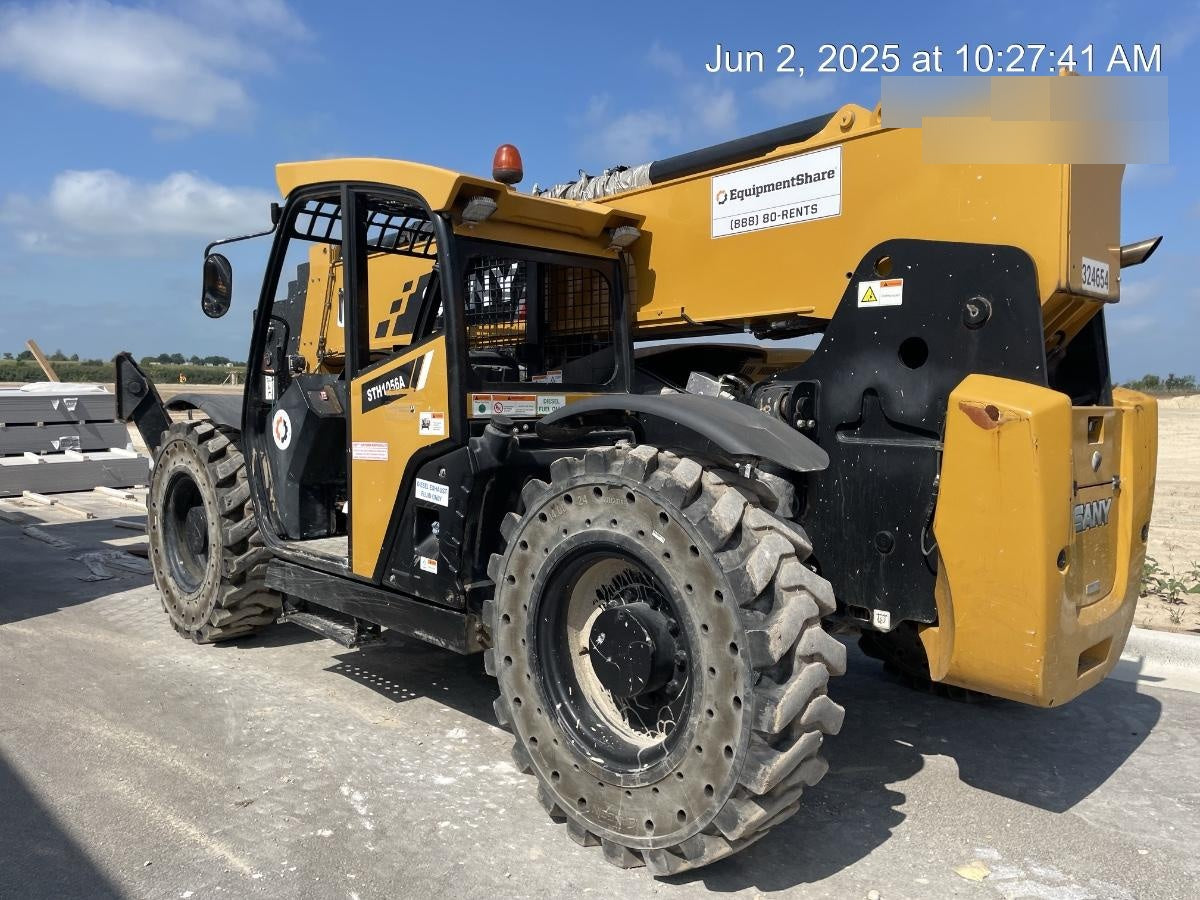 2023 SANY STH1056