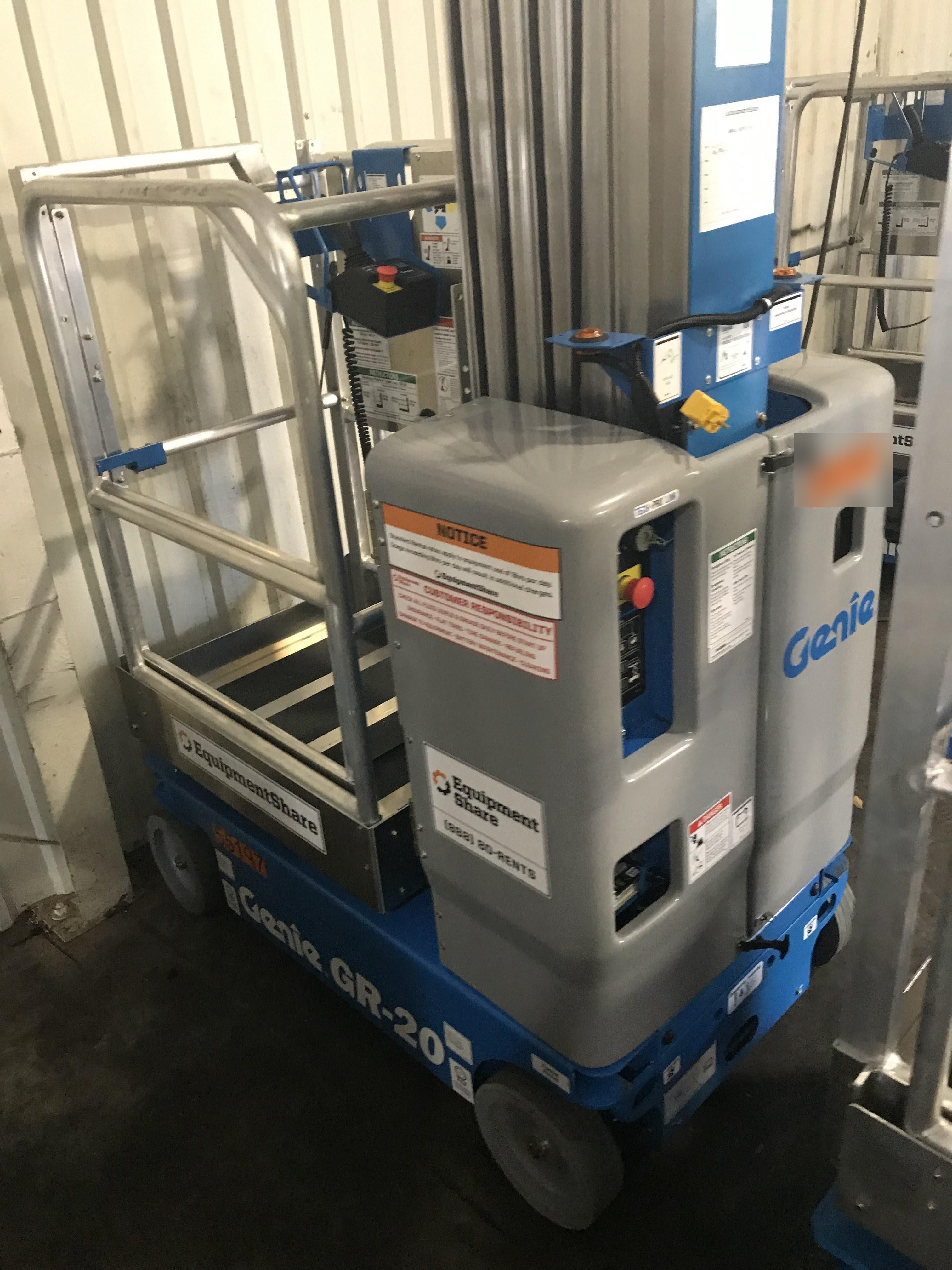 2019 GENIE GR-20