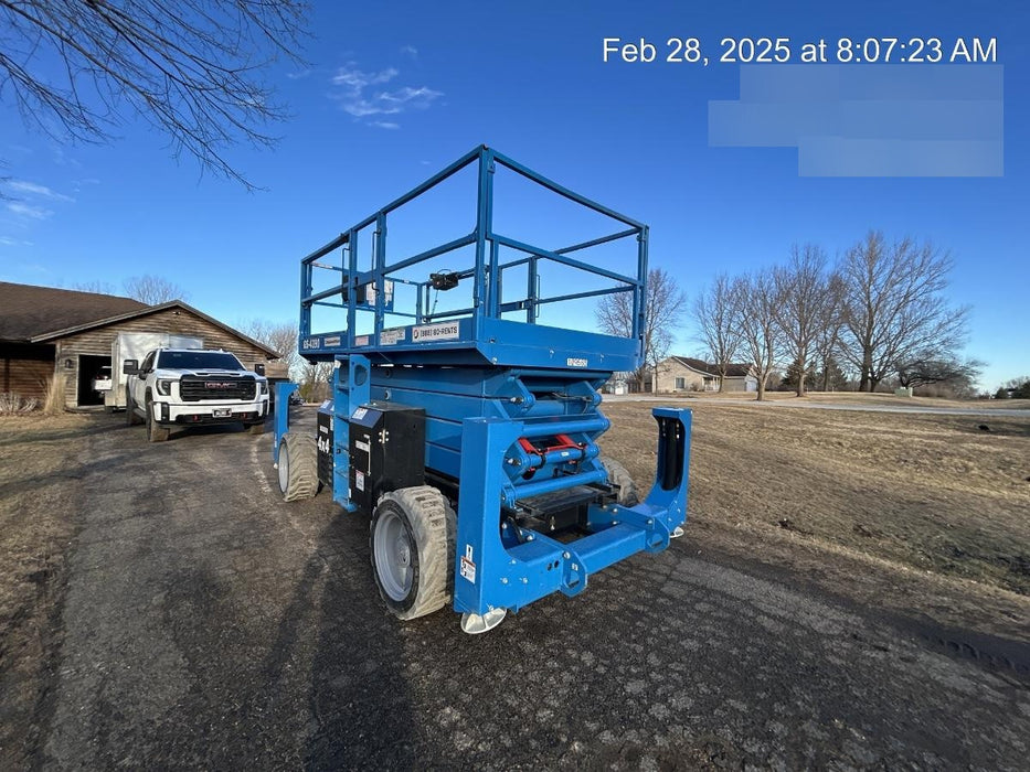 2020 GENIE GS-4390 RT