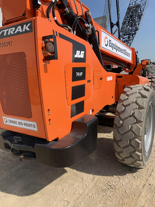 2021 JLG 12054