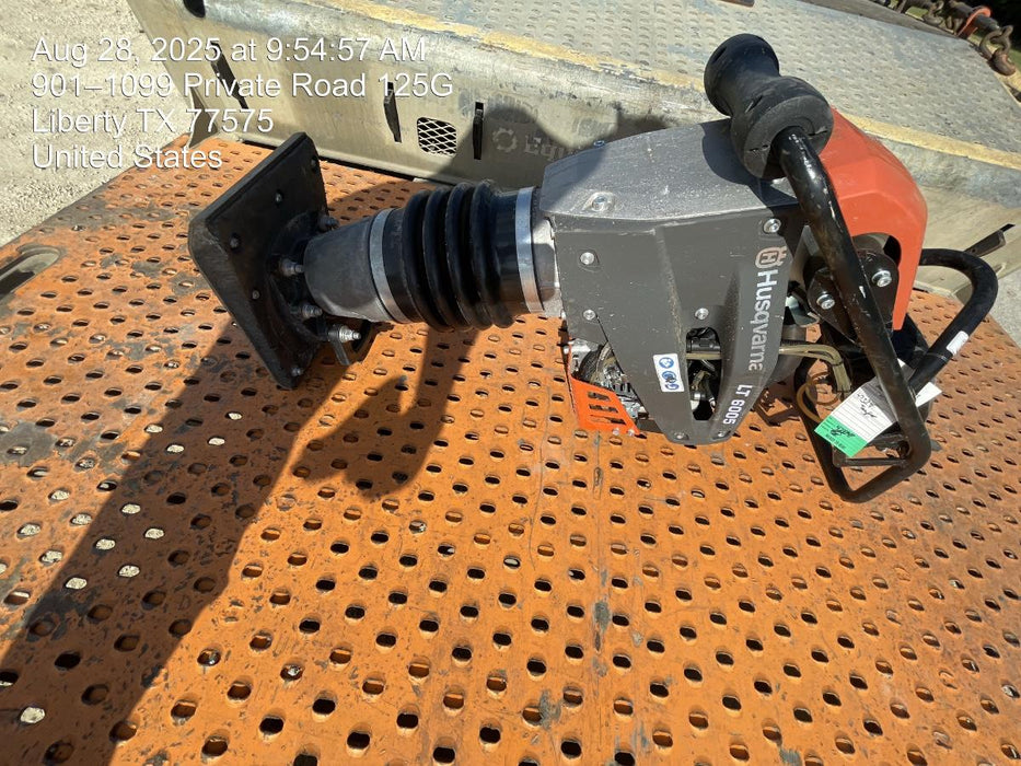 2024 HUSQVARNA LT6005