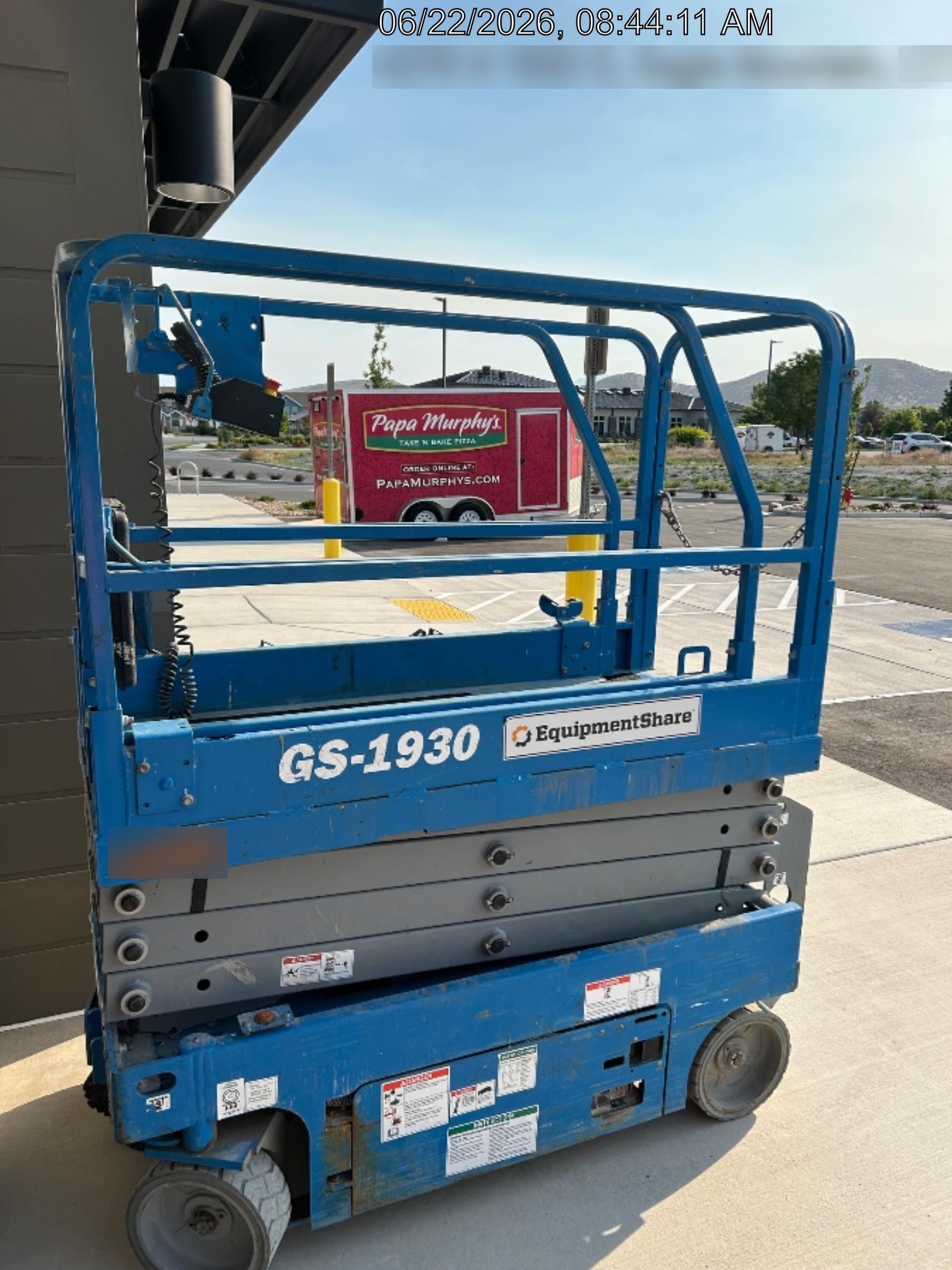 2019 Genie GS-1930 Fixed rails with chain Entry