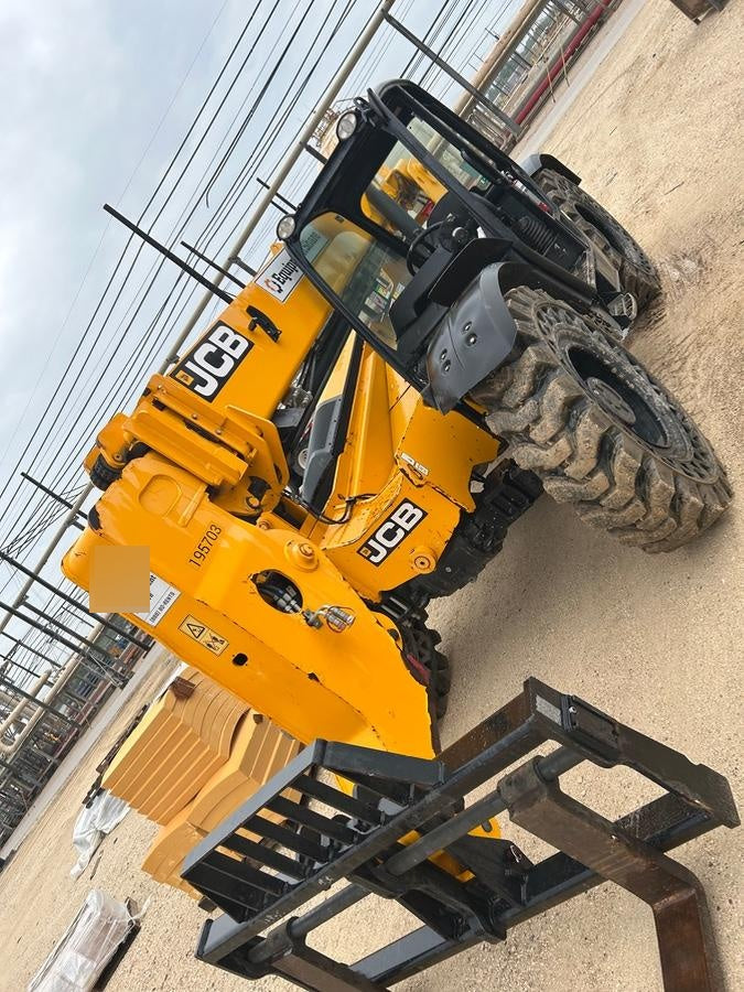 2021 JCB 509-42