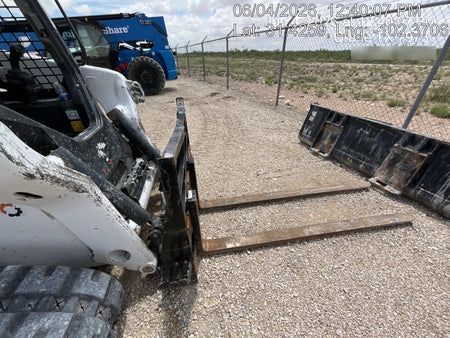 2025 ARROW MATERIAL HANDLING 24" Pallet Fork Frame