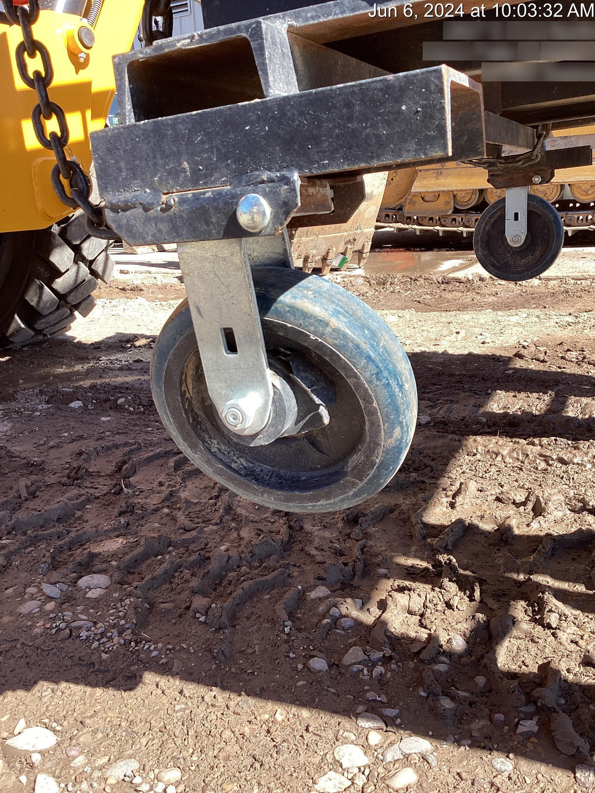 2022 STAR INDUSTRIES M-1820 - Self-Dump Hopper