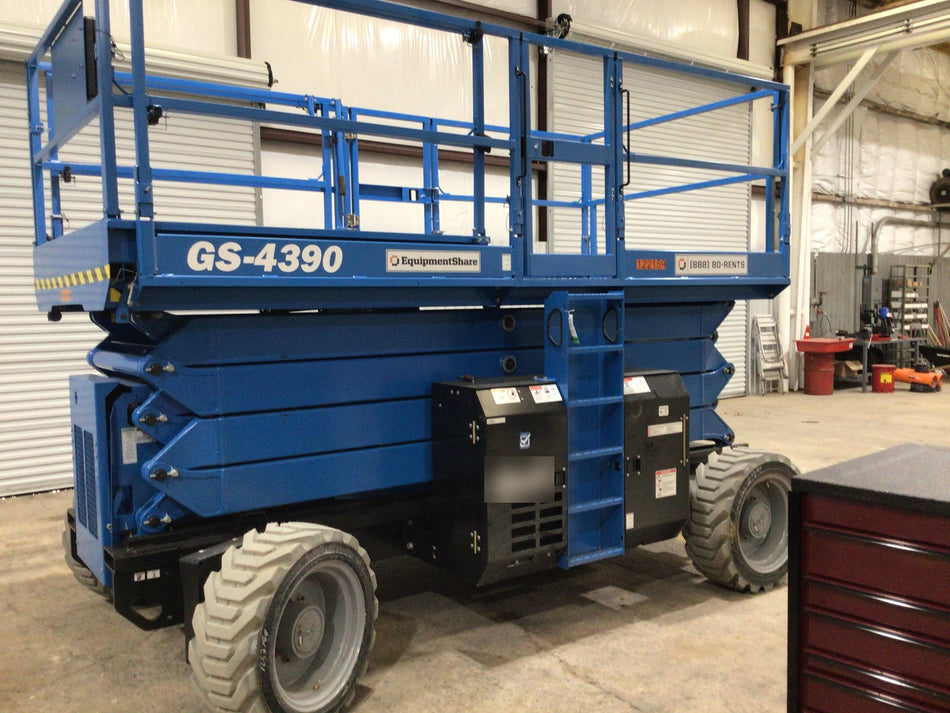 2020 GENIE GS-4390 RT