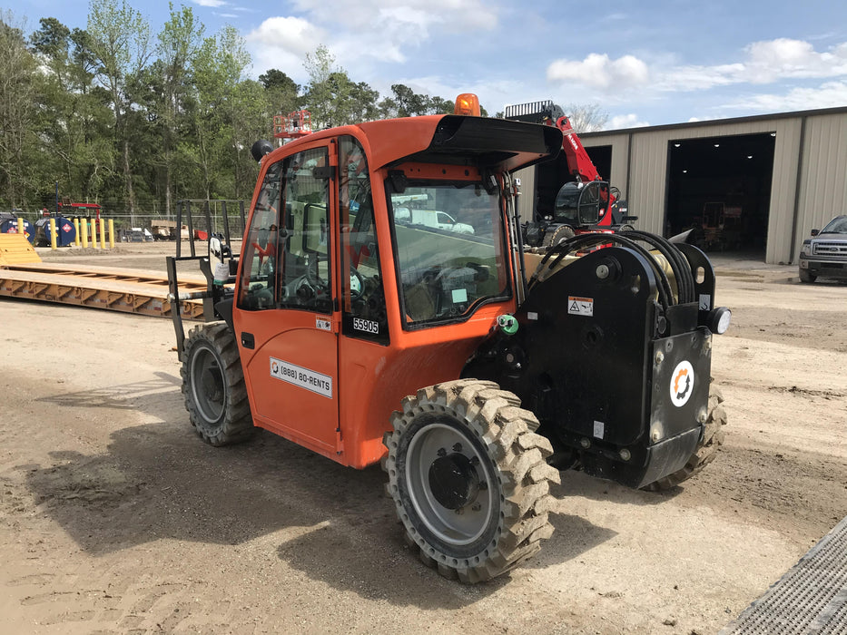2020 JLG G5-18A Cab/Heat/Air, NM Solid Tires, Beacon w/48" Carriage, 48" Pallet Forks