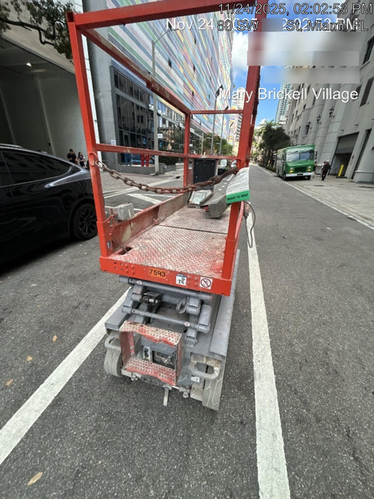 2018 Skyjack SJIII-3219 Skyjack SJIII3219 Scissor Lift w/Trojan Batteries