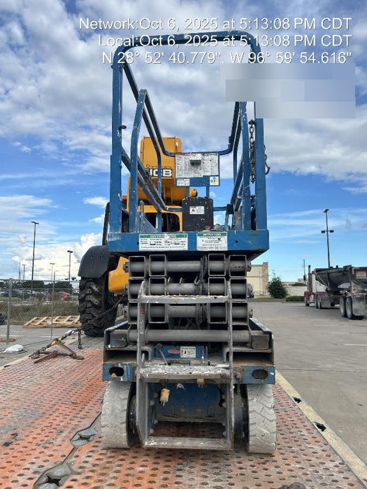 2017 Genie GS-1930 Genie GS-1930 Lift w/Fixed Rail and Chain Entry