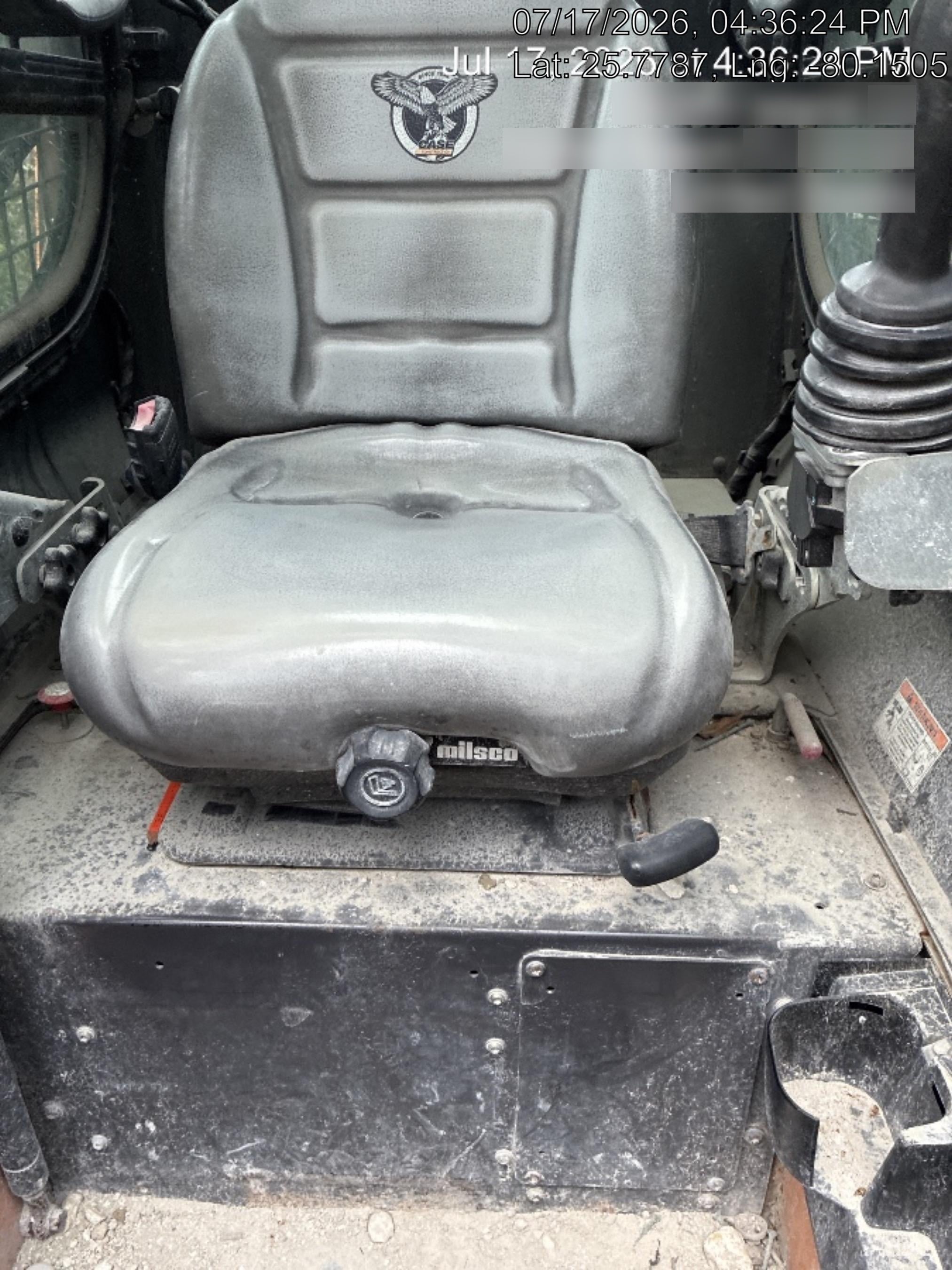 2021 CASE TV370B