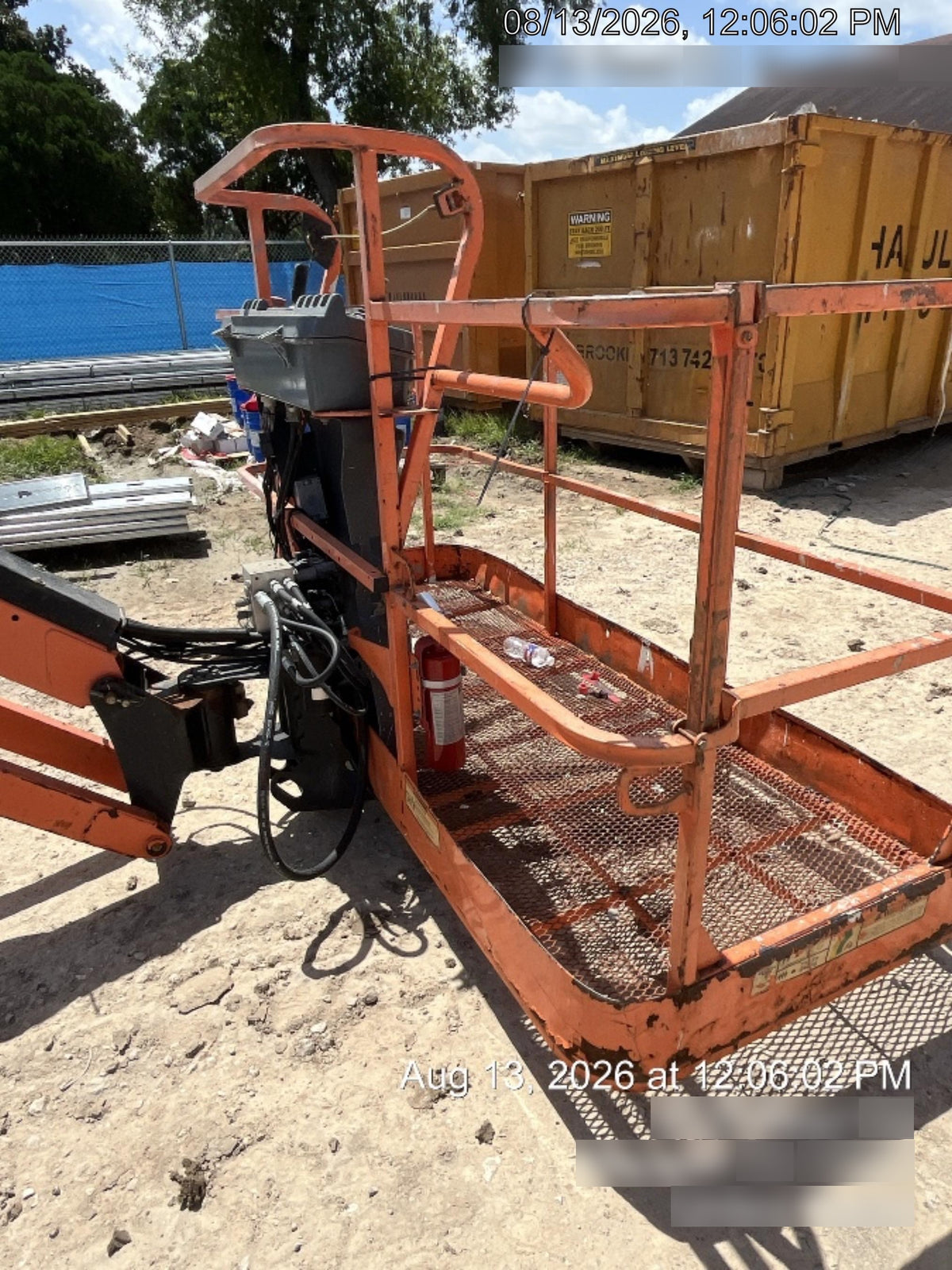 2019 JLG 660SJ